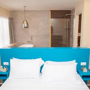 South Hands Luxury Pensión