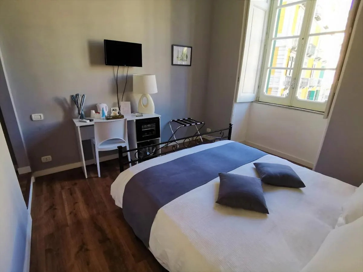Relais Del Principe Bed & Breakfast Naples 2*,  Italy