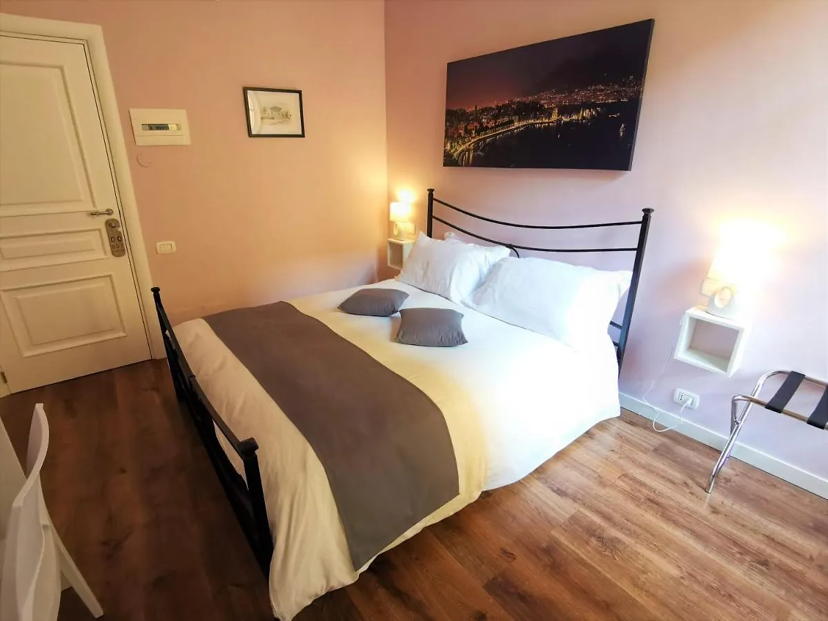 Bed and Breakfast Relais Del Principe Napoli 2*,  Italia